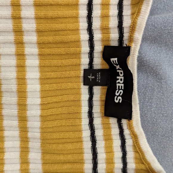 Sweater bundle - Picture 6 of 6